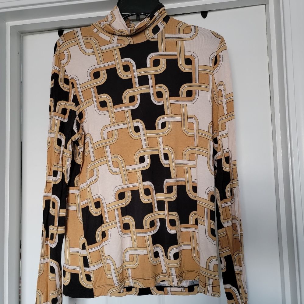Mock neck thin long sleeve